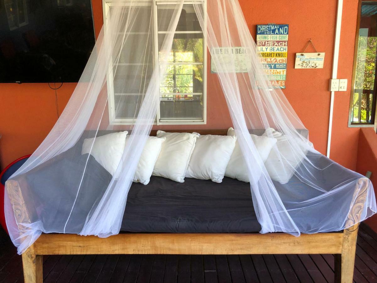 Island Time Guest Room Flying Fish Cove Εξωτερικό φωτογραφία